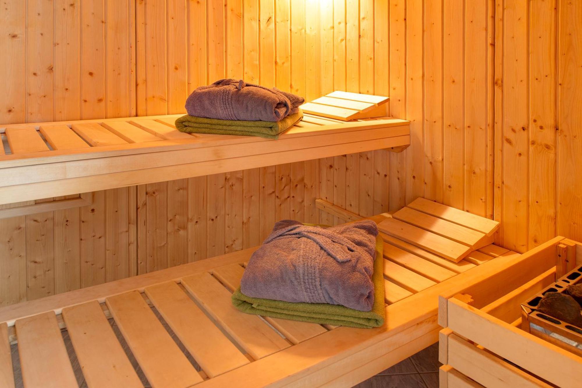 Spawo Mit Sauna Und Whirpool 퓔렌도르프 외부 사진